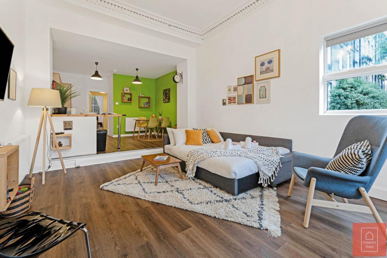 Cheerful Stays: Spacious Flat In Vibrant Leith EDI Kültér fotó