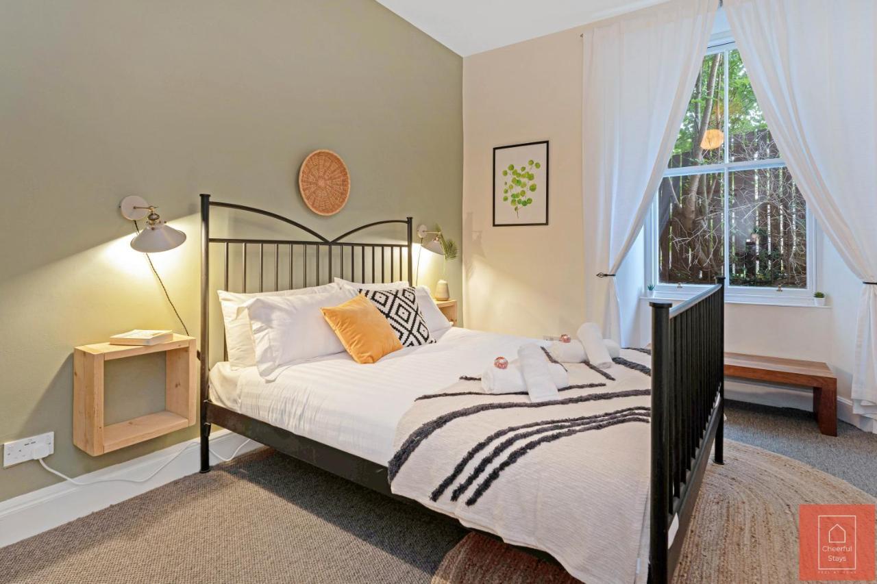Cheerful Stays: Spacious Flat In Vibrant Leith EDI Kültér fotó