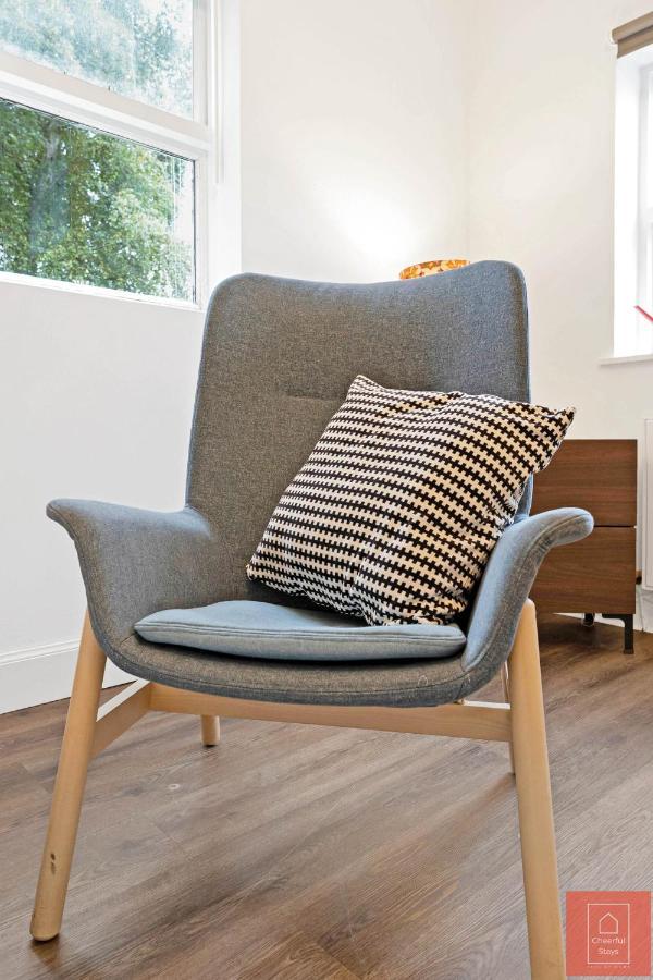 Cheerful Stays: Spacious Flat In Vibrant Leith EDI Kültér fotó