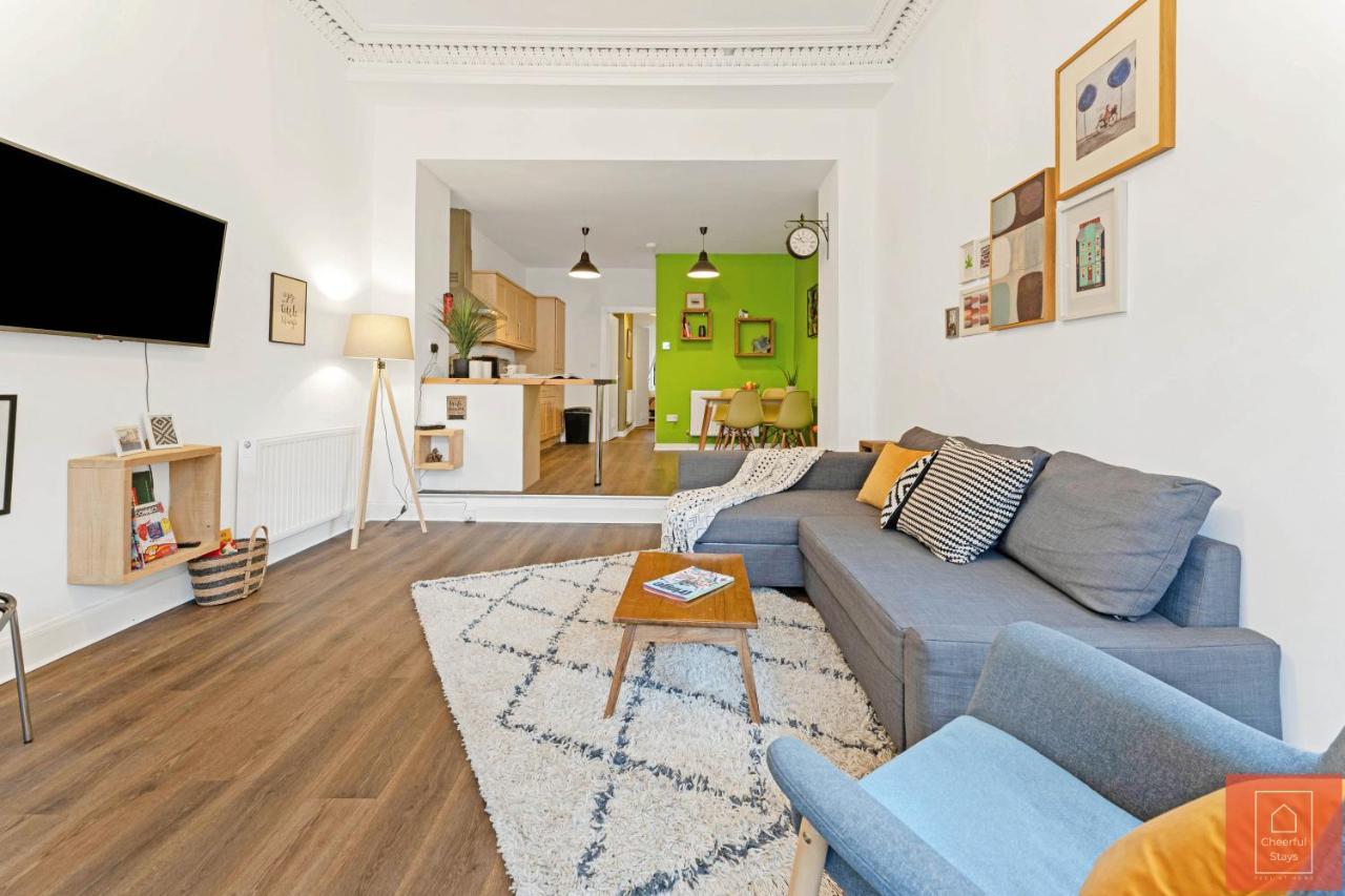 Cheerful Stays: Spacious Flat In Vibrant Leith EDI Kültér fotó